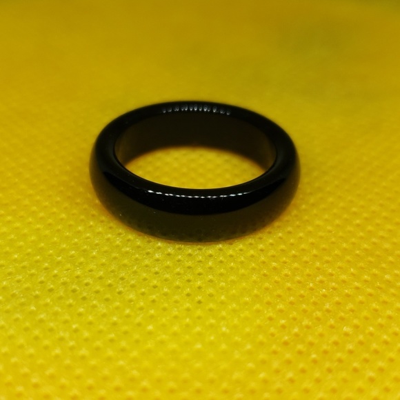 Jewelry - NWT Black Onyx Stone Ring size 7